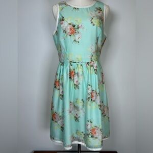 PIPERLIME COLLECTION Mint Green Floral Dress Size Medium